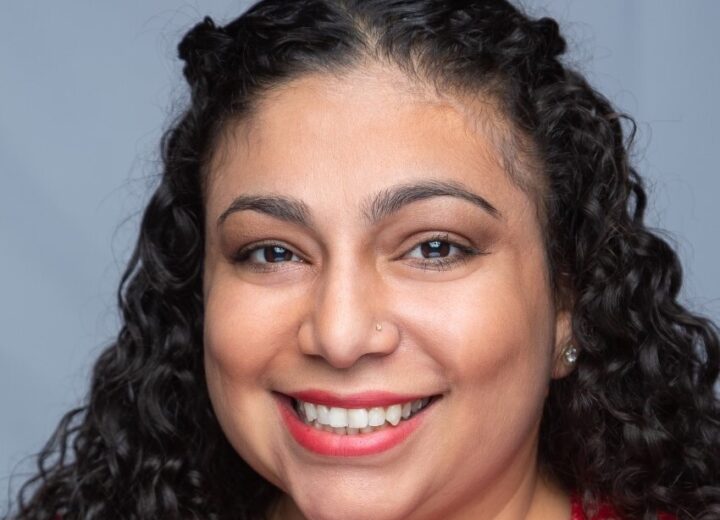 Adriana Abizadeh Headshot June 2020