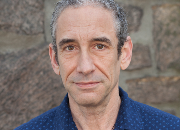 Doug Rushkoff headshot copy
